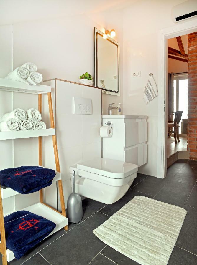 Apartment Holiday In Podstrana Eksteriør billede